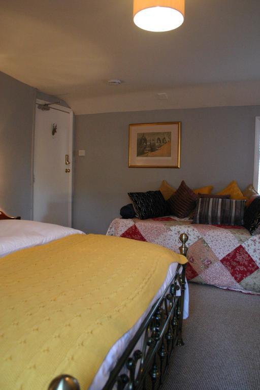 Horse & Groom B&B Уэстбери Экстерьер фото